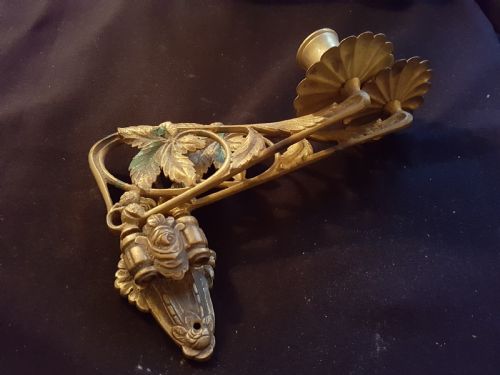 ONE PAIR OF DOUBLE VICTORIAN BRASS CANDLE SCONCES - ADDITIONAL PHOTO 6