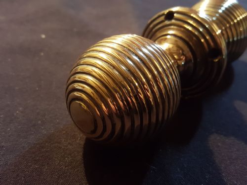 ONE PAIR OF BRASS VICTORIAN BEEHIVE DOOR KNOBS - ADDITIONAL PHOTO 1