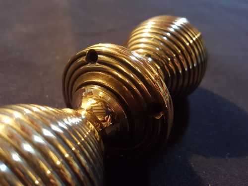 ONE PAIR OF BRASS VICTORIAN BEEHIVE DOOR KNOBS - ADDITIONAL PHOTO 2