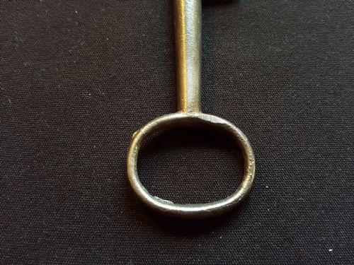 ORIGINAL GEORGIAN CAST STEEL KEY - ADDITIONAL PHOTO 2
