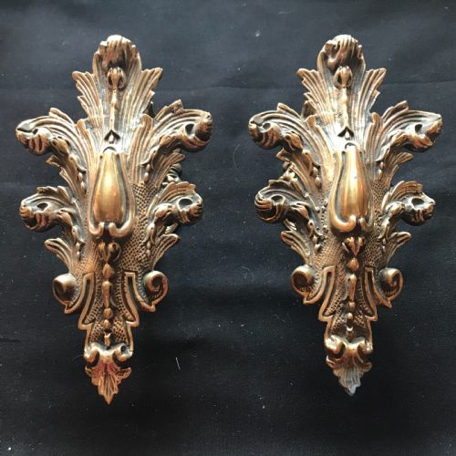 pair of french victorian baroque brass curtain tie backs - CATEGORY: ANTIQUE MISCELLANEOUS - DATED VICTORIAN