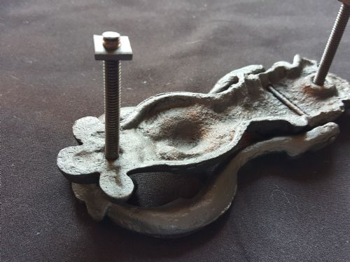 VICTORIAN BLACK CAST IRON DOOR KNOCKER - ADDITIONAL PHOTO 3