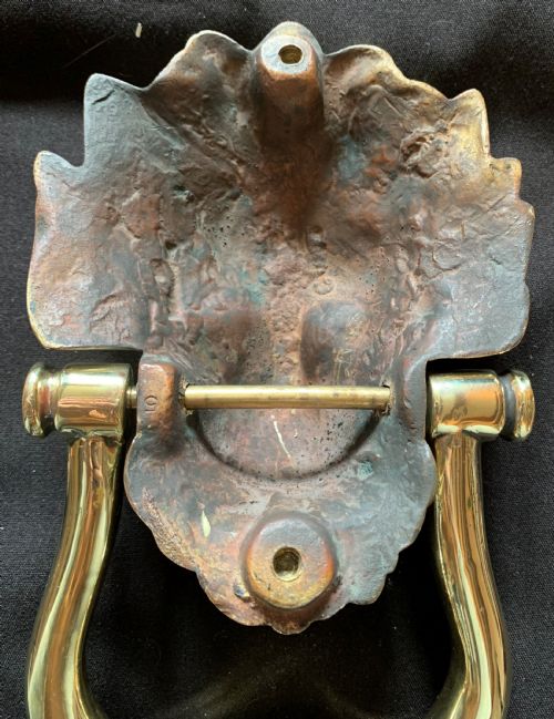 ONE BRASS VICTORIAN LION'S HEAD DOOR KNOCKER - ADDITIONAL PHOTO 4