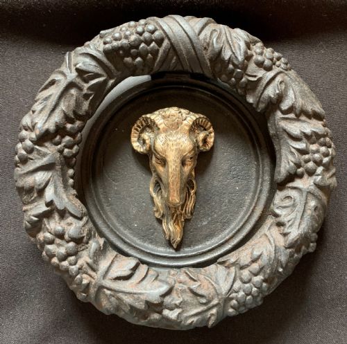 one cast iron brass victorian ram's head door knocker - CATEGORY: ANTIQUE METAL - DATED VICTORIAN