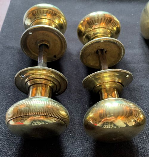 FIVE PAIRS OF BRASS VICTORIAN DOOR KNOBS - ADDITIONAL PHOTO 1