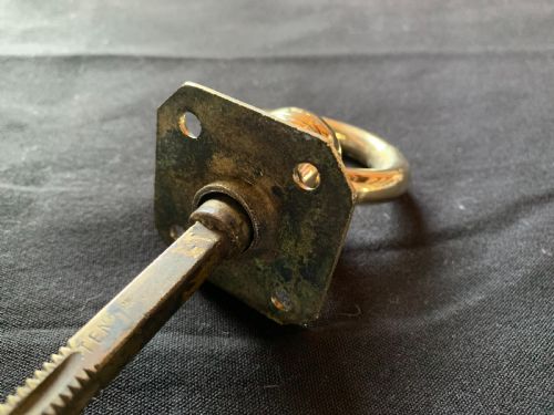 ONE BRASS GEORGIAN RING PULL DOOR KNOB - ADDITIONAL PHOTO 3