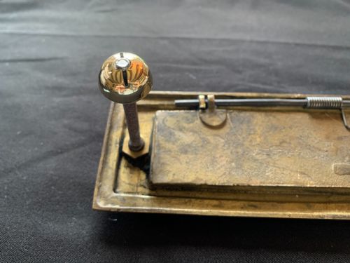 ONE BRASS VICTORIAN LETTER BOX - ADDITIONAL PHOTO 4