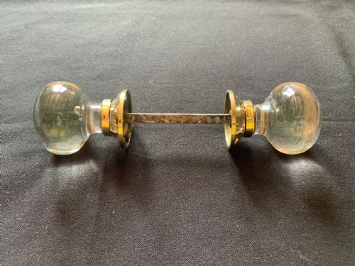 ONE PAIR OF BRASS GLASS REGENCY DOOR KNOBS - ADDITIONAL PHOTO 4