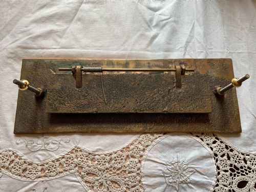 SA036 LARGE BRONZE VICTORIAN LETTER BOX - ADDITIONAL PHOTO 4