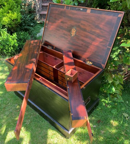 sa113 victorian carpenters cabinet makers finely detailed crest tool chest - CATEGORY: ANTIQUE CHESTS - DATED VICTORIAN