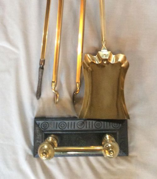 SA012 ARTS CRAFTS BRASS FIREPLACE ACCESSORY COMPANION SET - ADDITIONAL PHOTO 1