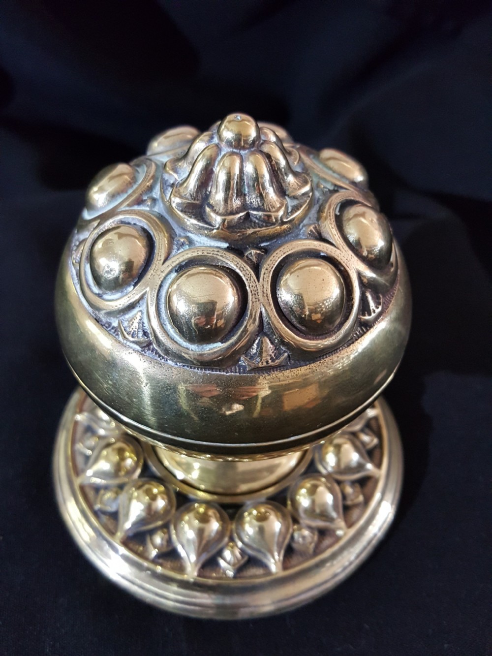 Brass Victorian Gothic Single Door Knob View VIII