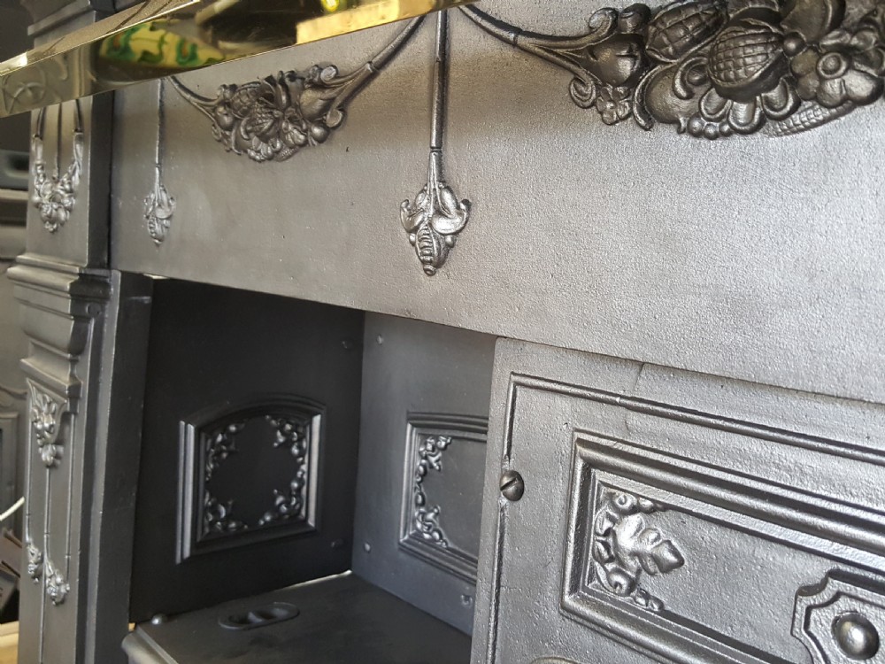 Early Victorian Cooking Range View VII