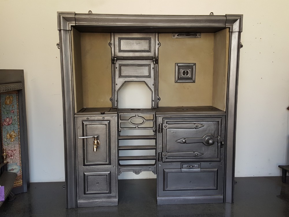 Early Victorian Kitchen Cooking Range