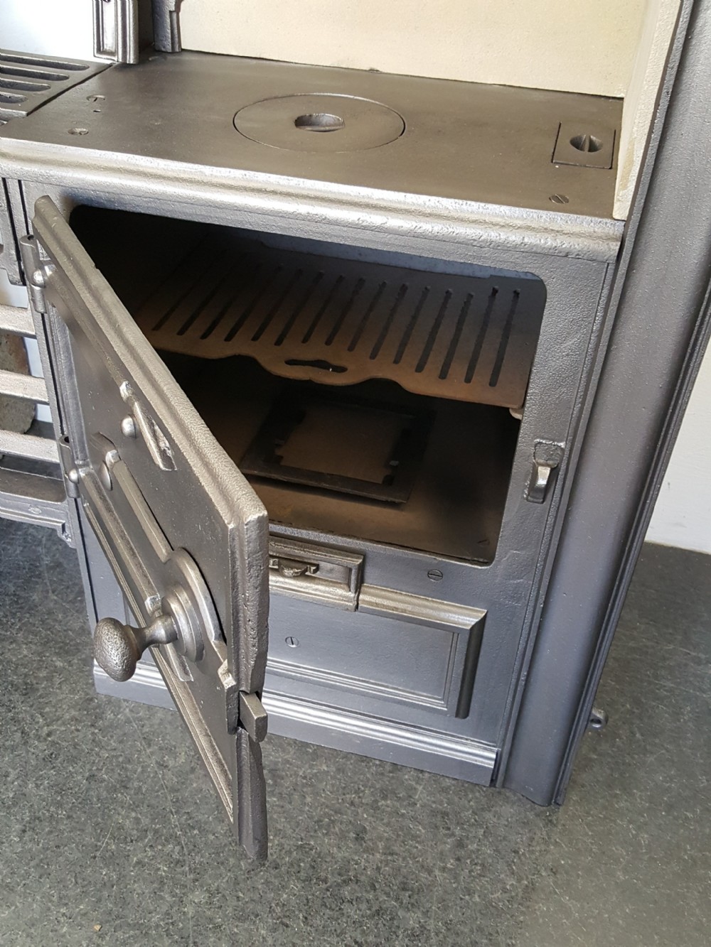 Early Victorian Kitchen Cooking Range View V