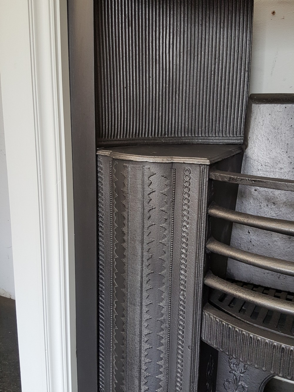 Georgian Cast Iron Hob Grate with Surround View VI