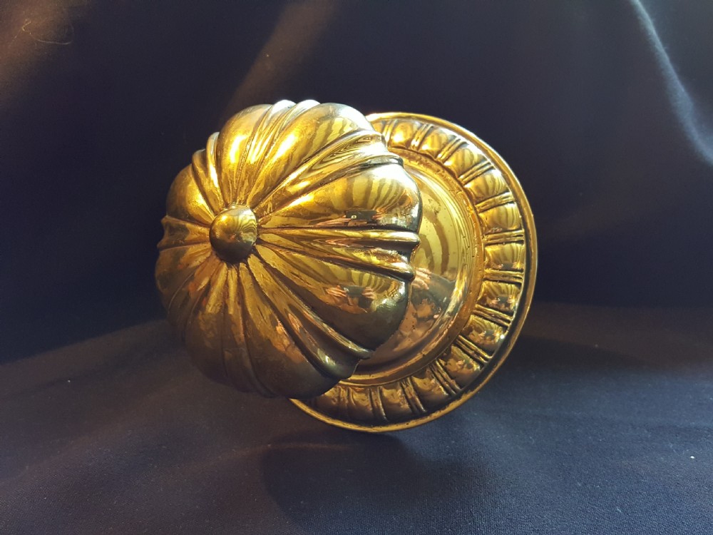 Brass Victorian Center Door Knob
