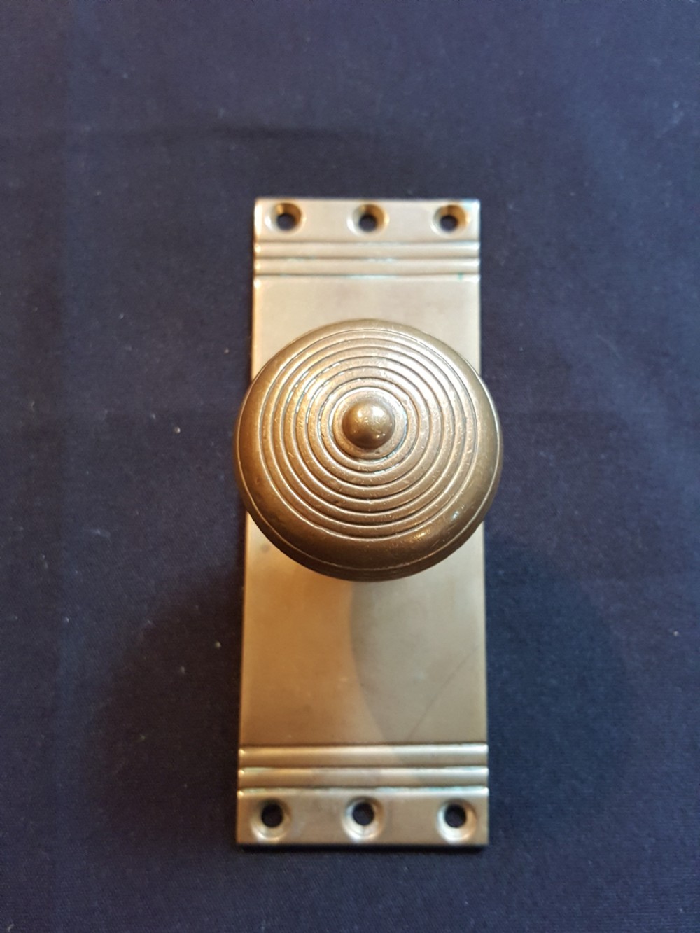 One Victorian Bronze Door Knob.