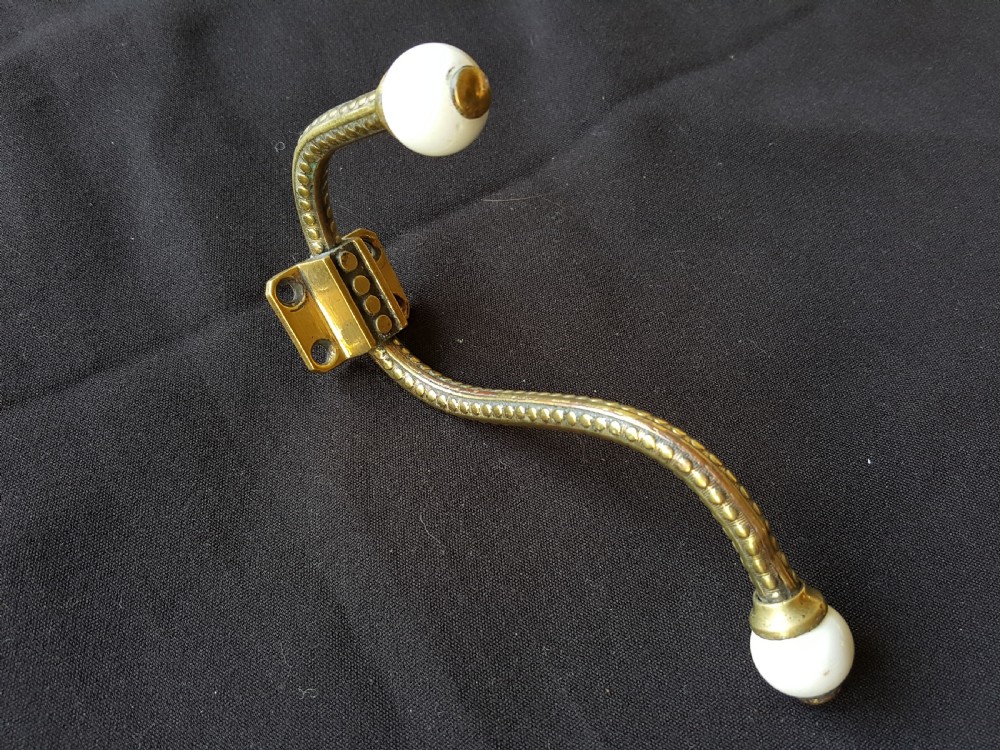 SA128 Single Brass Victorian Hat & Coat Hook. View III