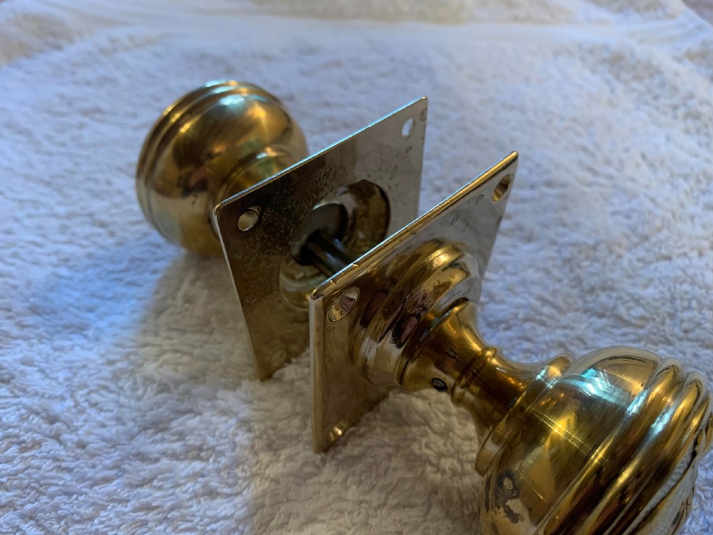 Three Pairs of Identical Arts & Crafts Floral Door Knobs  View VI