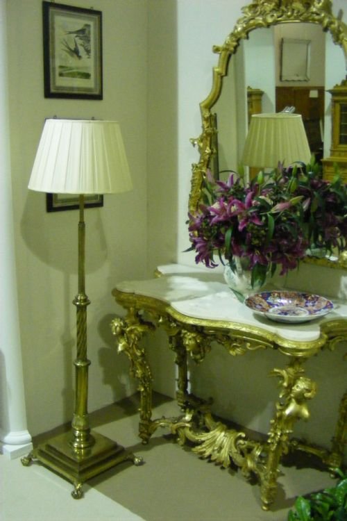 fig 1. Good quality Victorian brass telescopic standard lamp
