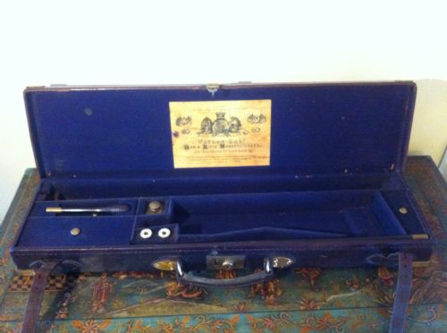 Unusual Victorian Watson Brothers Leather Shot Gun Case with Blue Interior in Good Condition. C.1885