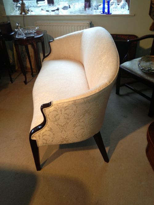 18TH CENTURY GEORGE III MAHOGANY HEPPLEWHITE SOFA - ADDITIONAL PHOTO 3