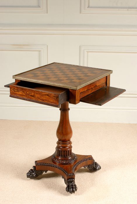 fig 2. Exceptional Early Regency Rosewood chess table attributed to Gillows