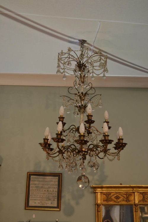 Fabulous Decorative Chandelier