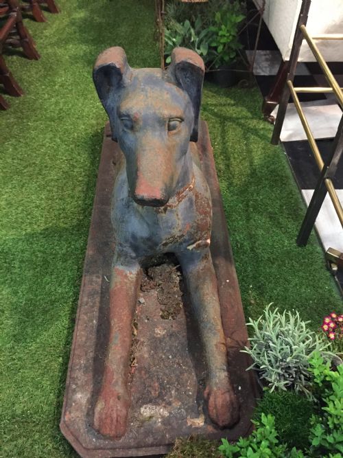 19TH CENTURY PAIR OF LARGE CAST IRON DOGS IN THE MANNER OF HENRI JAQUESMART - ADDITIONAL PHOTO 2