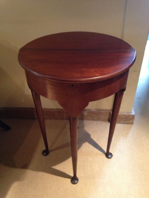 Small George 1st Style Demi Lune Tea Table