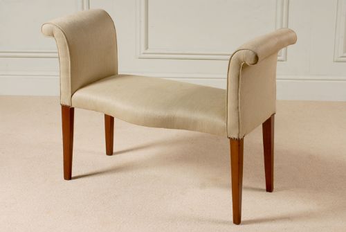 Sheraton Mahogany Scroll Armed Seat