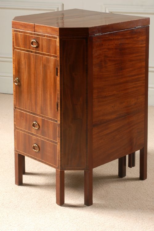 GEORGE III MAHOGANY WASH STAND STAMPED GILLOWS LANCASTER - ADDITIONAL PHOTO 4