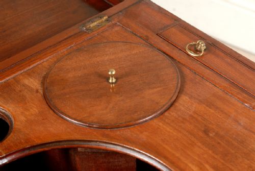 GEORGE III MAHOGANY WASH STAND STAMPED GILLOWS LANCASTER - ADDITIONAL PHOTO 6