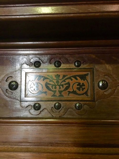 RARE ARTS AND CRAFTS AESTHETIC MOVEMENT OAK CABINET ON STAND BY BRUCE TALBERT ATTRIBUTED TO GILLOWS - ADDITIONAL PHOTO 3