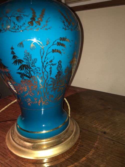 fig 3. A Fabulous glazed turquoise chinoiserie table lamp