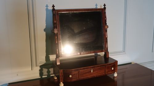SUPERB SHERATON DRESSING TABLE MIRROR - ADDITIONAL PHOTO 1
