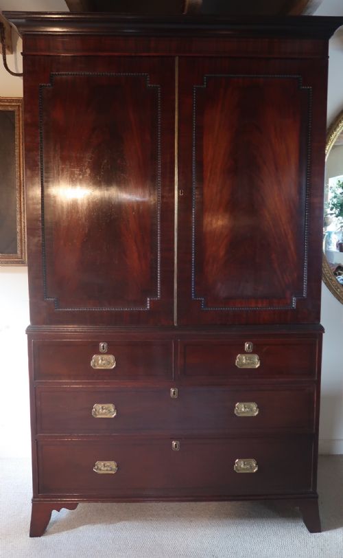 fig 1. Regency Linen Press attributed to Gillows