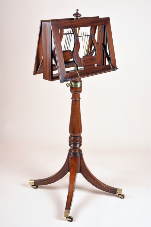 Superb George III Telescopic Double Music Stand