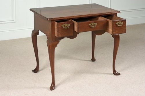 18TH CENTURY GEORGE III LOW BOY SIDE TABLE IN EXCELLENT CONDITION - ADDITIONAL PHOTO 9
