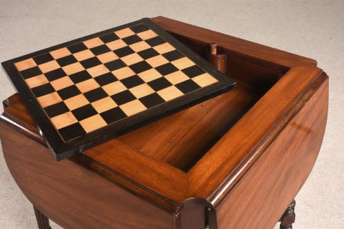 19TH CENTURY REGENCY GAMES TABLE - ADDITIONAL PHOTO 10