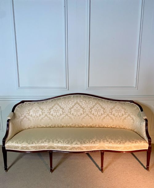 IMPRESSIVE GEORGE III HEPPLEWHITE SOFA - ADDITIONAL PHOTO 1