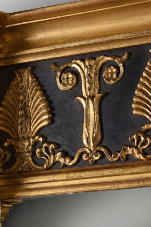 A FINE EARLY REGENCY WATER GILDED PIER GLASS MIRROR WITH DECORATIVE WELL CARVED ACANTHUS LEAF FREEZE - ADDITIONAL PHOTO 2