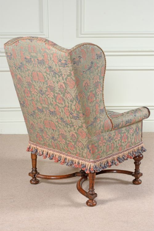 QUEEN ANNE STYLE FINE QUALITY WING ARM CHAIR - ADDITIONAL PHOTO 3