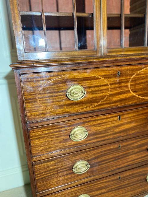 FINE 18TH CENTURY GEORGE III SHERATON SECRETAIRE BOOKCASE - ADDITIONAL PHOTO 8