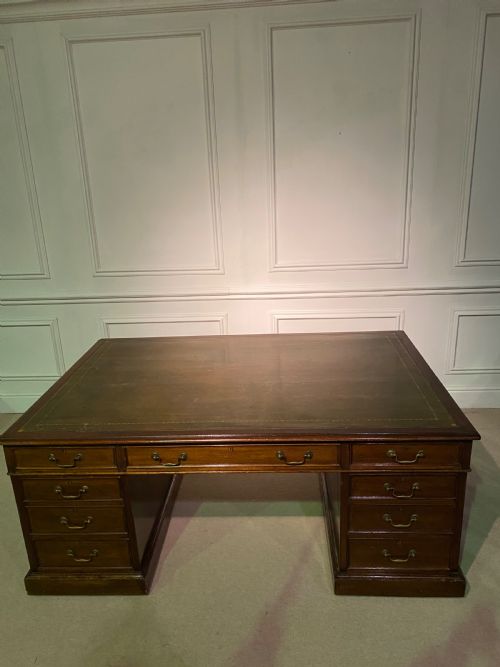 19TH CENTURY MAHOGANY LARGE PARTNERS DESK - ADDITIONAL PHOTO 1