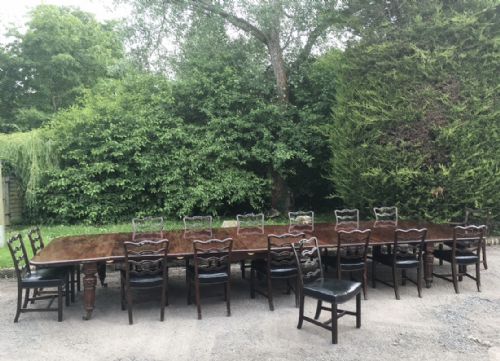 IMPRESSIVE 19TH CENTURY EXTRA LARGE EXTENDING DINING TABLE TO SEAT 1620 - ADDITIONAL PHOTO 1