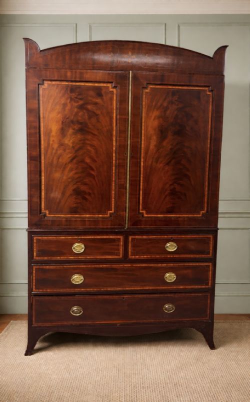 FINE GEORGIAN SHERATON LINEN PRESS - ADDITIONAL PHOTO 1