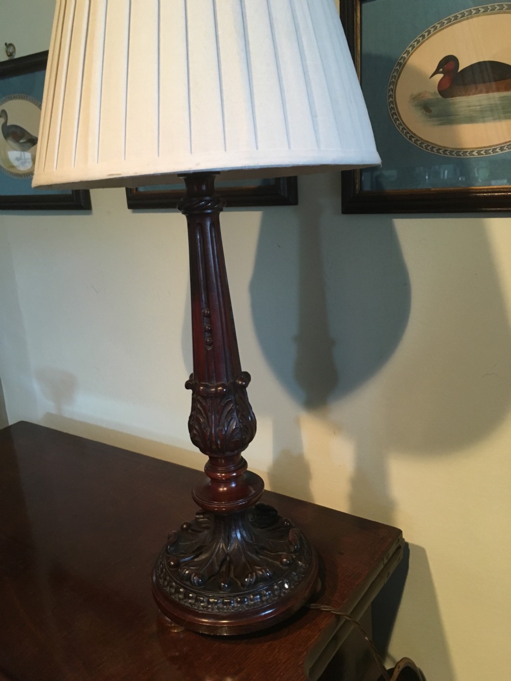 Beautiful Victorian Carved mahogany lamp View XI
