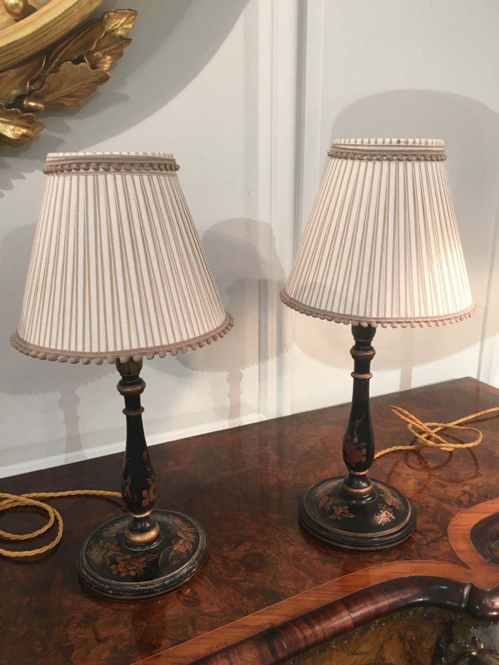 Beautiful pair of chinoiserie lamps View IV